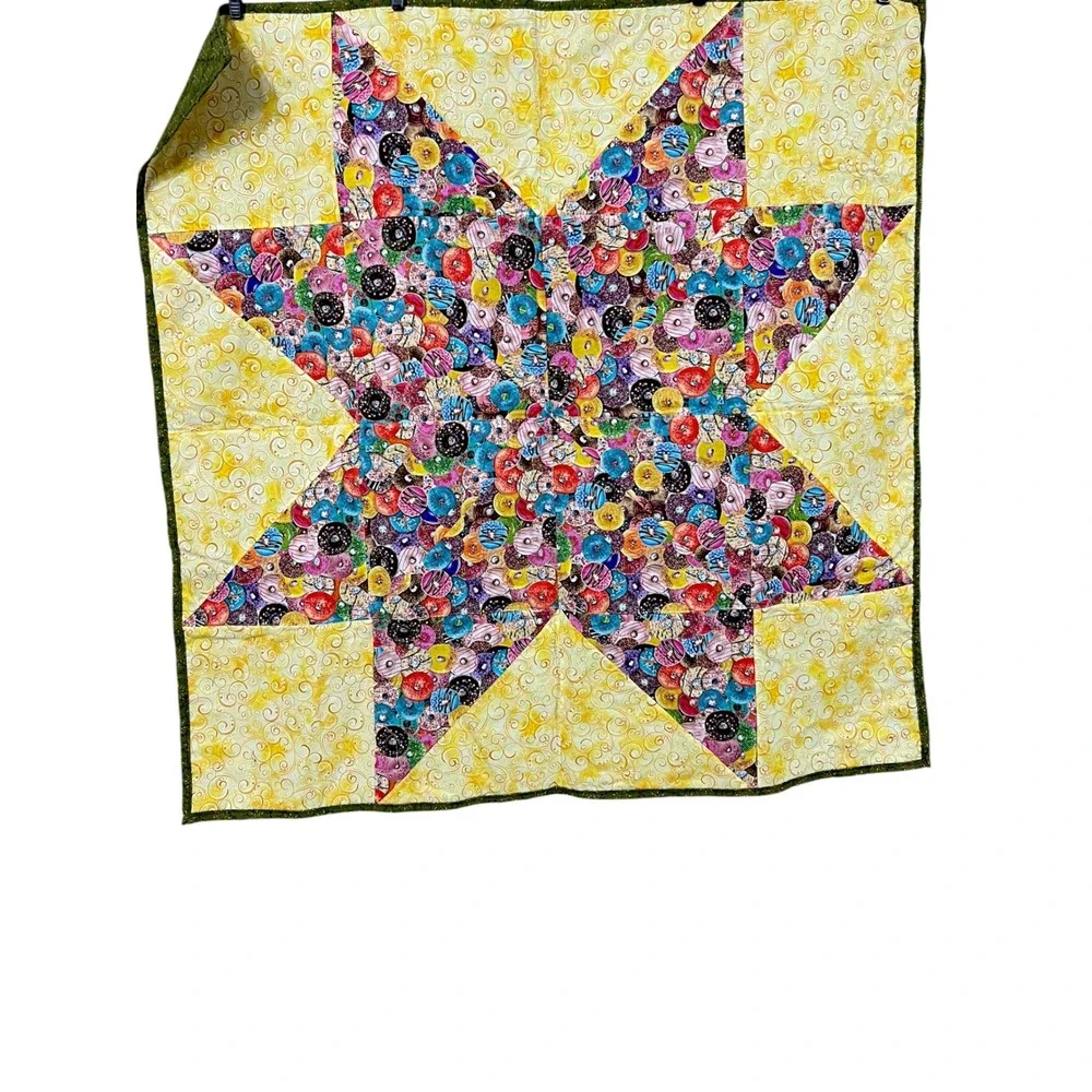 Vintage‎ Handmade Donut Star Quilt 46x46 Colorful Cottagecore Wall Decor
